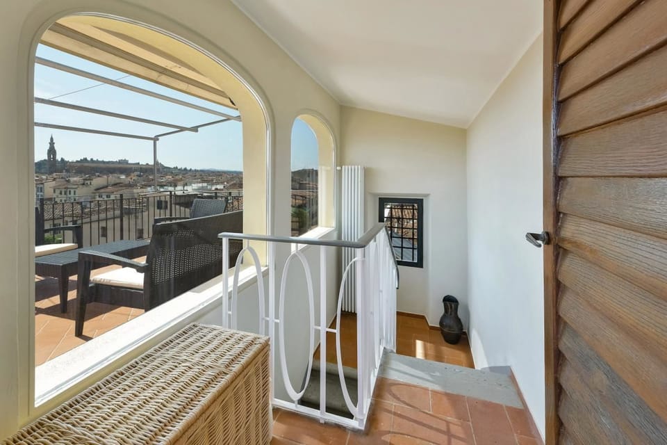 Apartment, 6 Bedrooms | Room amenity