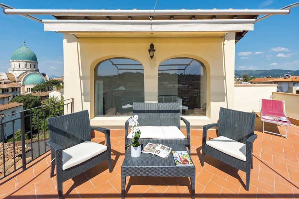 Apartment, 6 Bedrooms | Terrace/patio