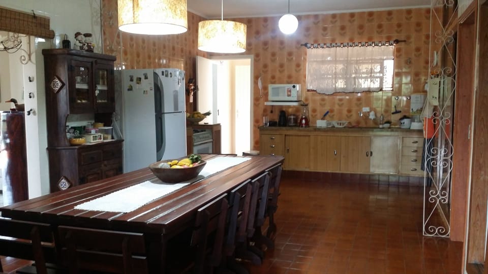 Suite | Shared kitchen facilities