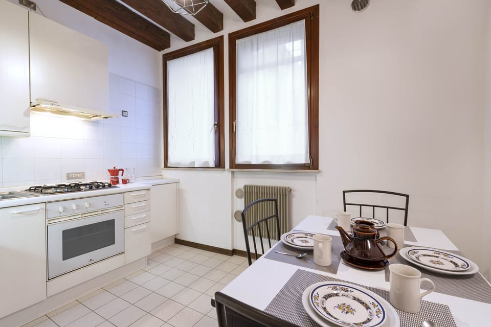 Apartment, 2 Bedrooms | Private kitchen | Full-size fridge, microwave, oven, stovetop