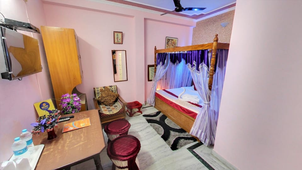 Super Deluxe Room | In-room safe, desk, soundproofing, free WiFi