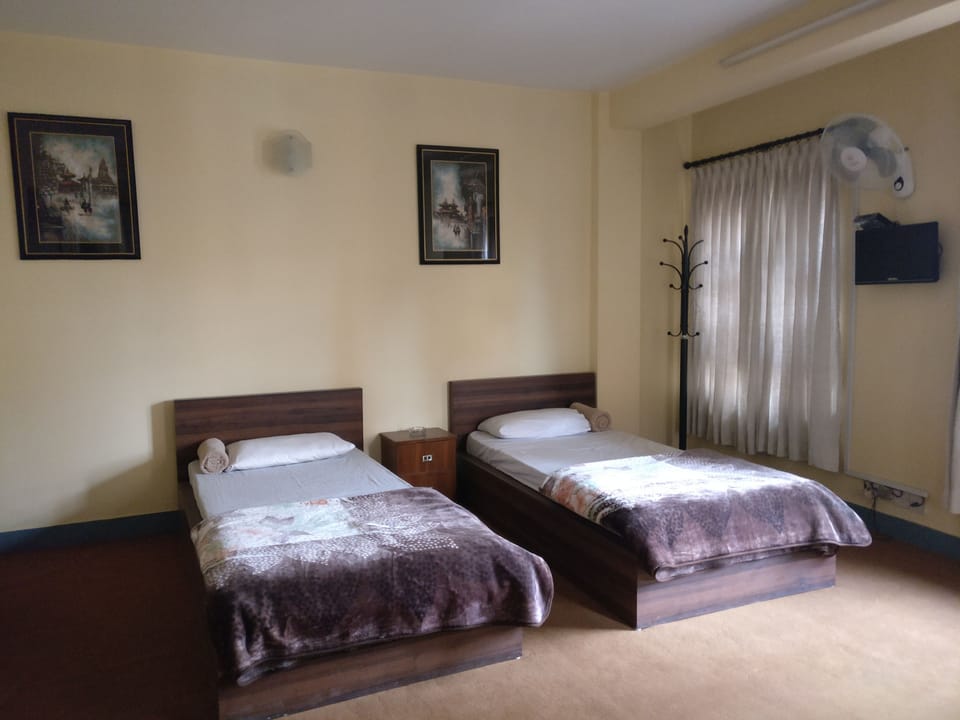 Room | Individually decorated, individually furnished, desk, free WiFi