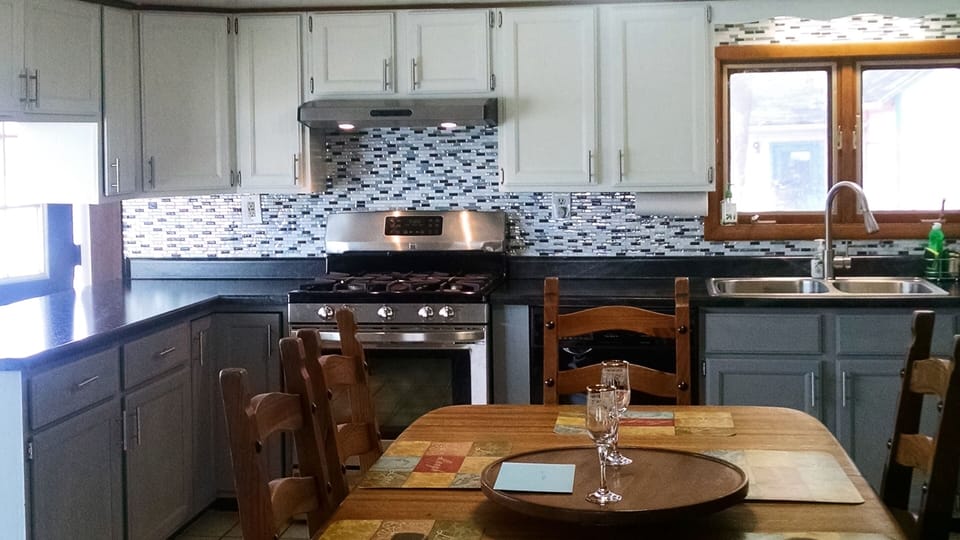 Seating  for 6, large table