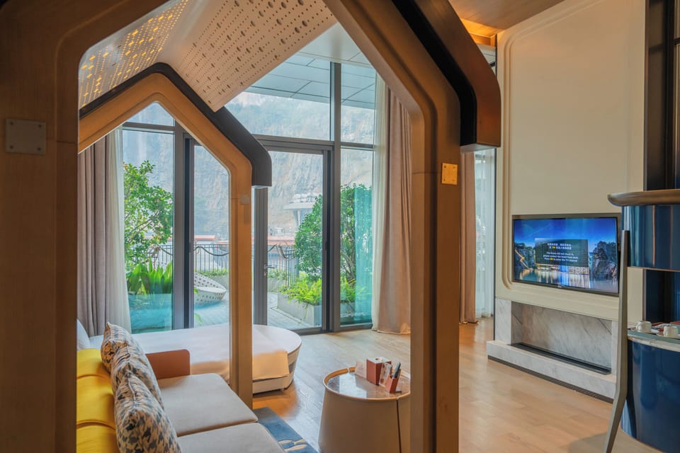 Duplex Underwater Suites | 1 bedroom, premium bedding, memory foam beds, free minibar