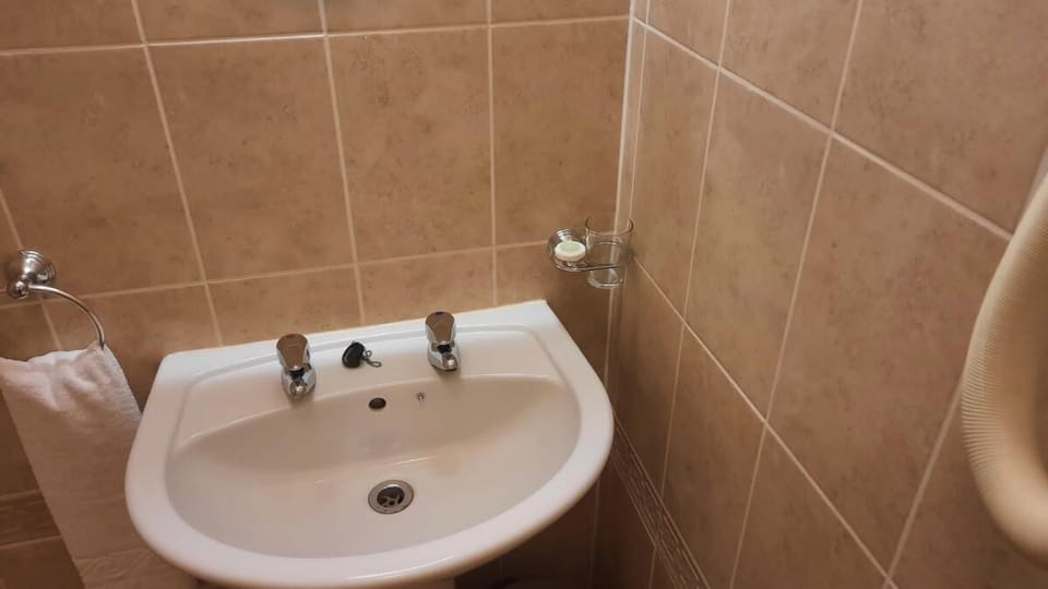 Individually decorated, individually furnished, laptop workspace