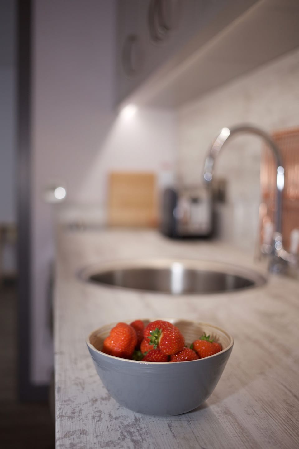 1-Bedroom Lodge (Seton) | Private kitchen | Fridge, microwave, coffee/tea maker, electric kettle