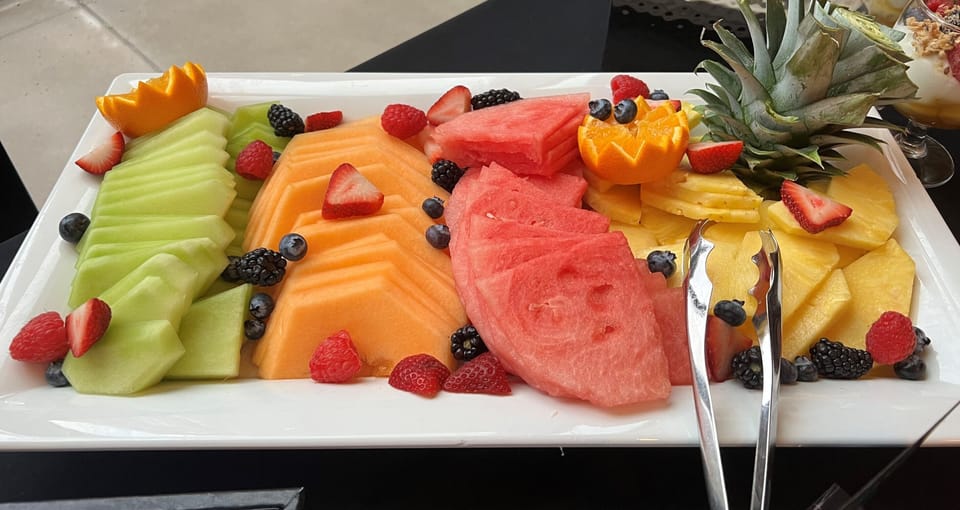 Free daily cooked-to-order breakfast