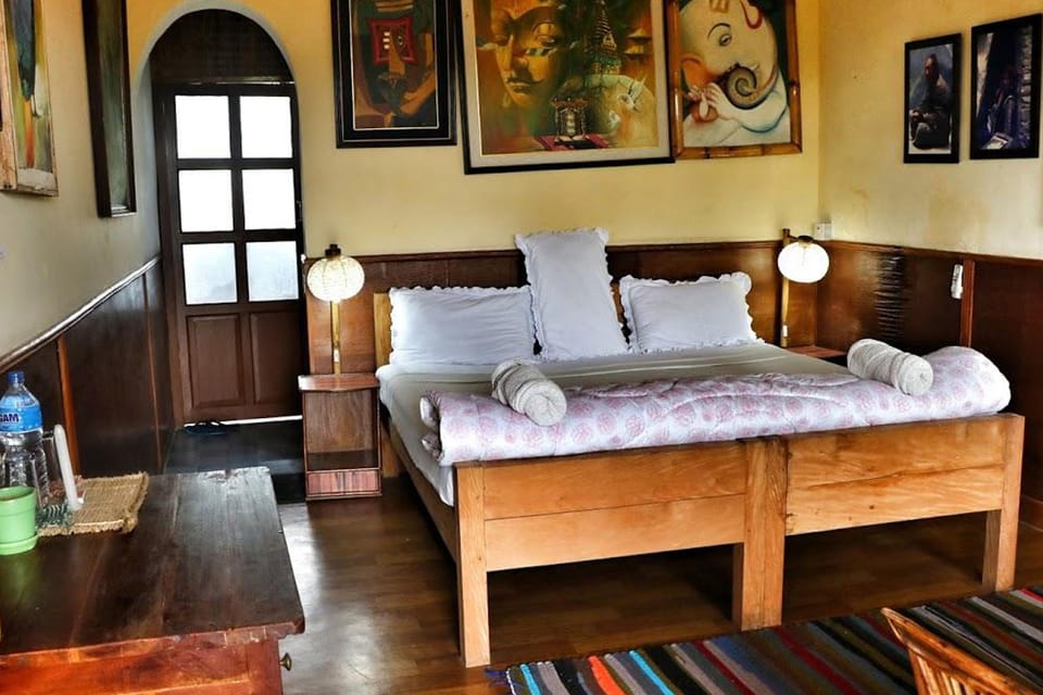 Economy Room | Desk, rollaway beds, free WiFi