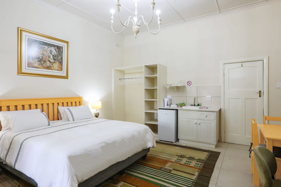1 bedroom, premium bedding, in-room safe, individually decorated