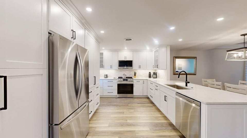 Newly Renovated Kitchen