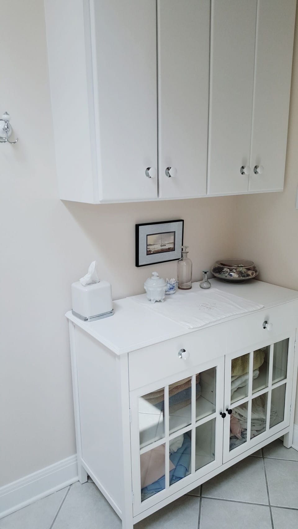 Countertop space for your toiletries.