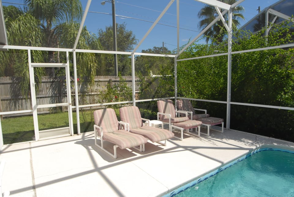Lounge and yard