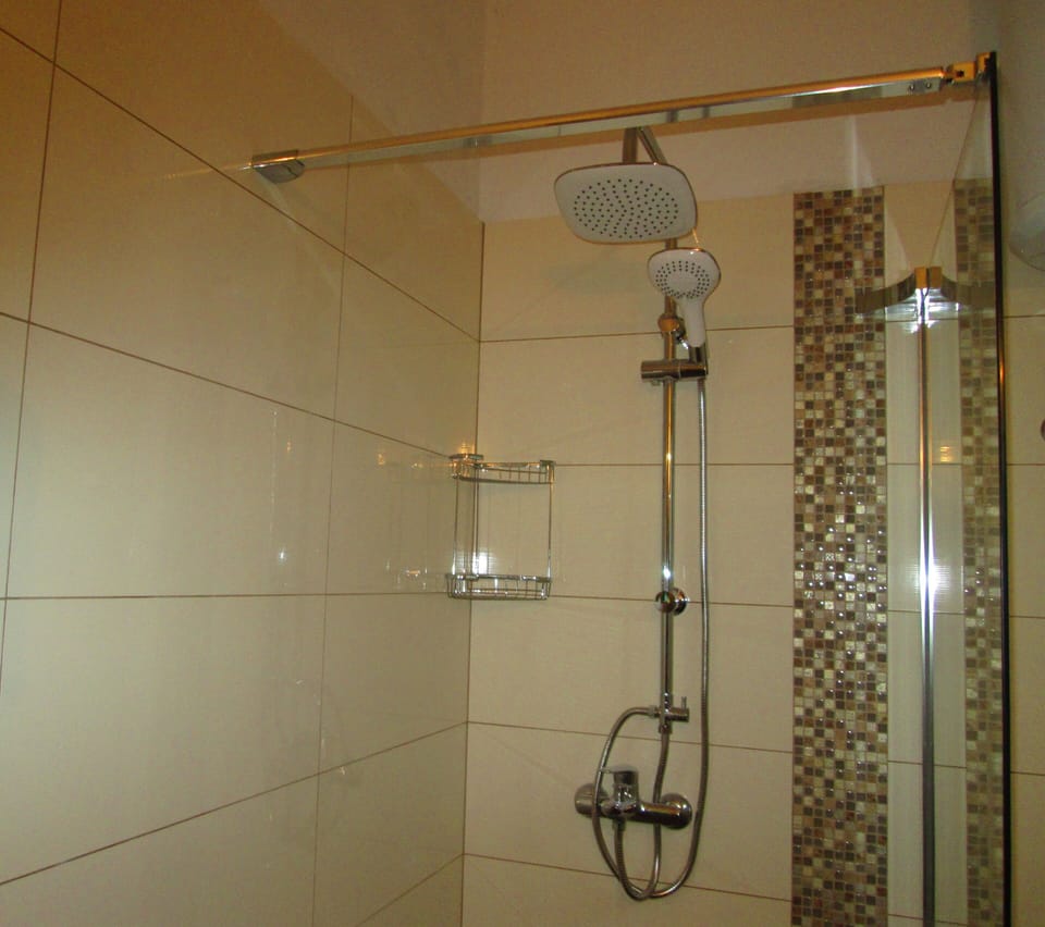Bathroom-shower
