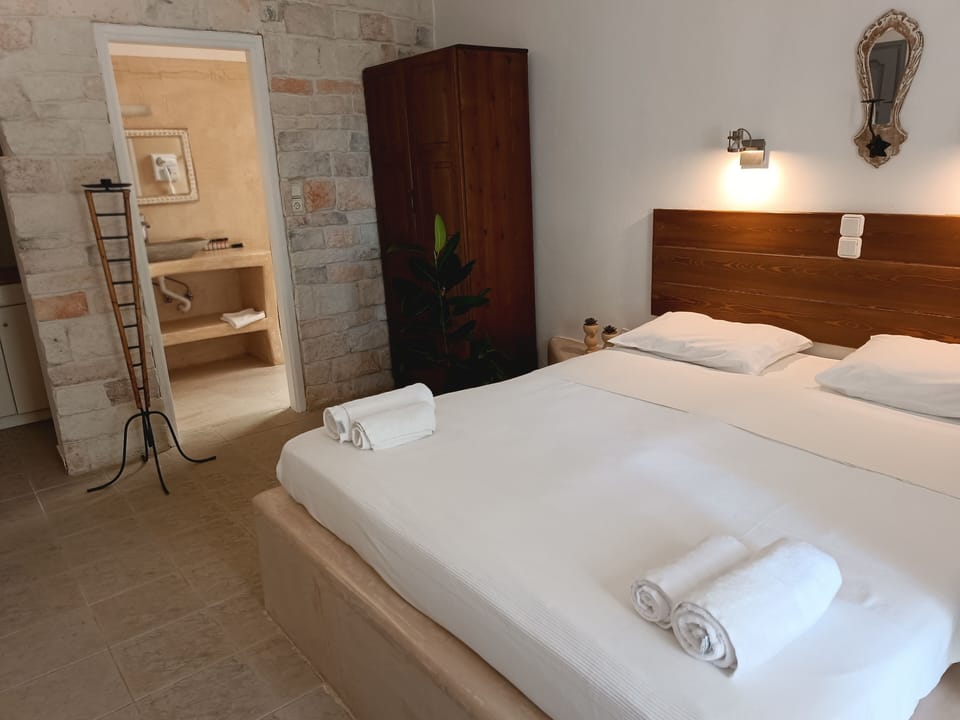 Triple Room | Premium bedding, in-room safe, individually decorated, desk