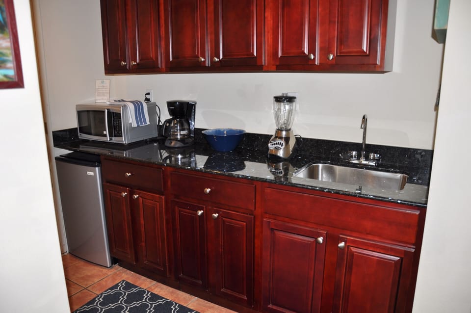 Microwave, toaster, coffee maker, blender and full size refridgerator
