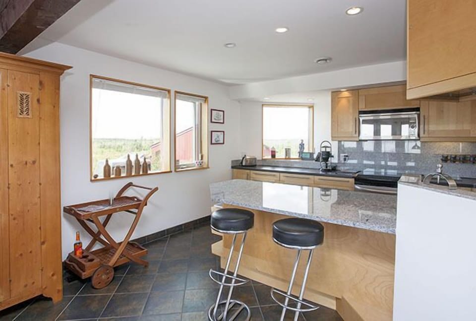 Kitchen Main Floor