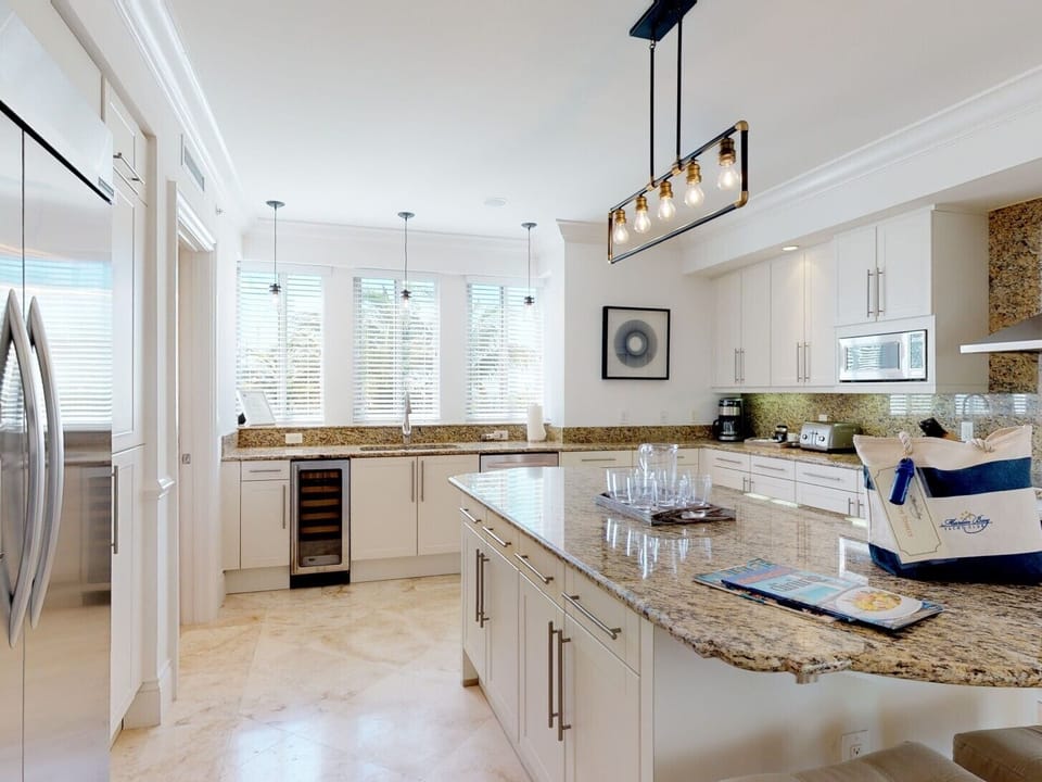 Residence #3824 - Fully Furnished Kitchen