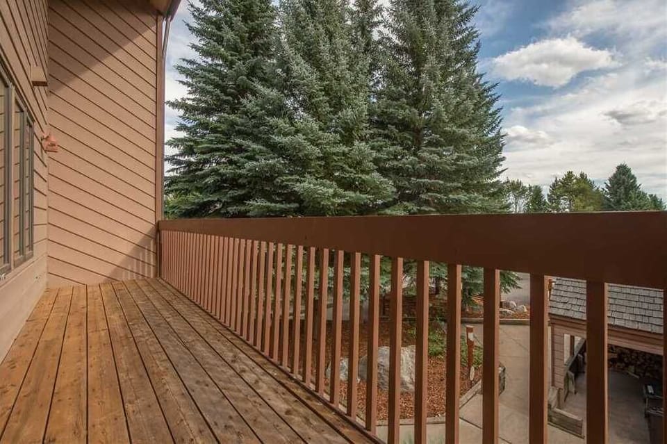 Front Deck