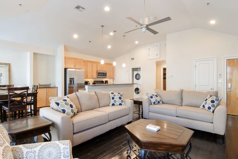 Open Floor plan, Cathedral ceilings, modern appliance full service Kitchen