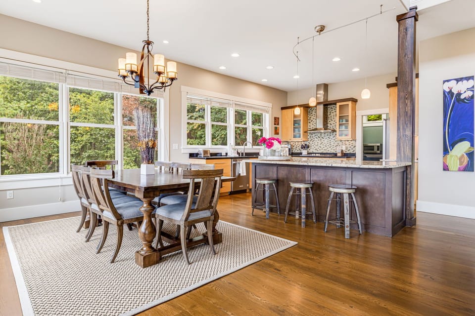Dining Area & Chef's Kitchen