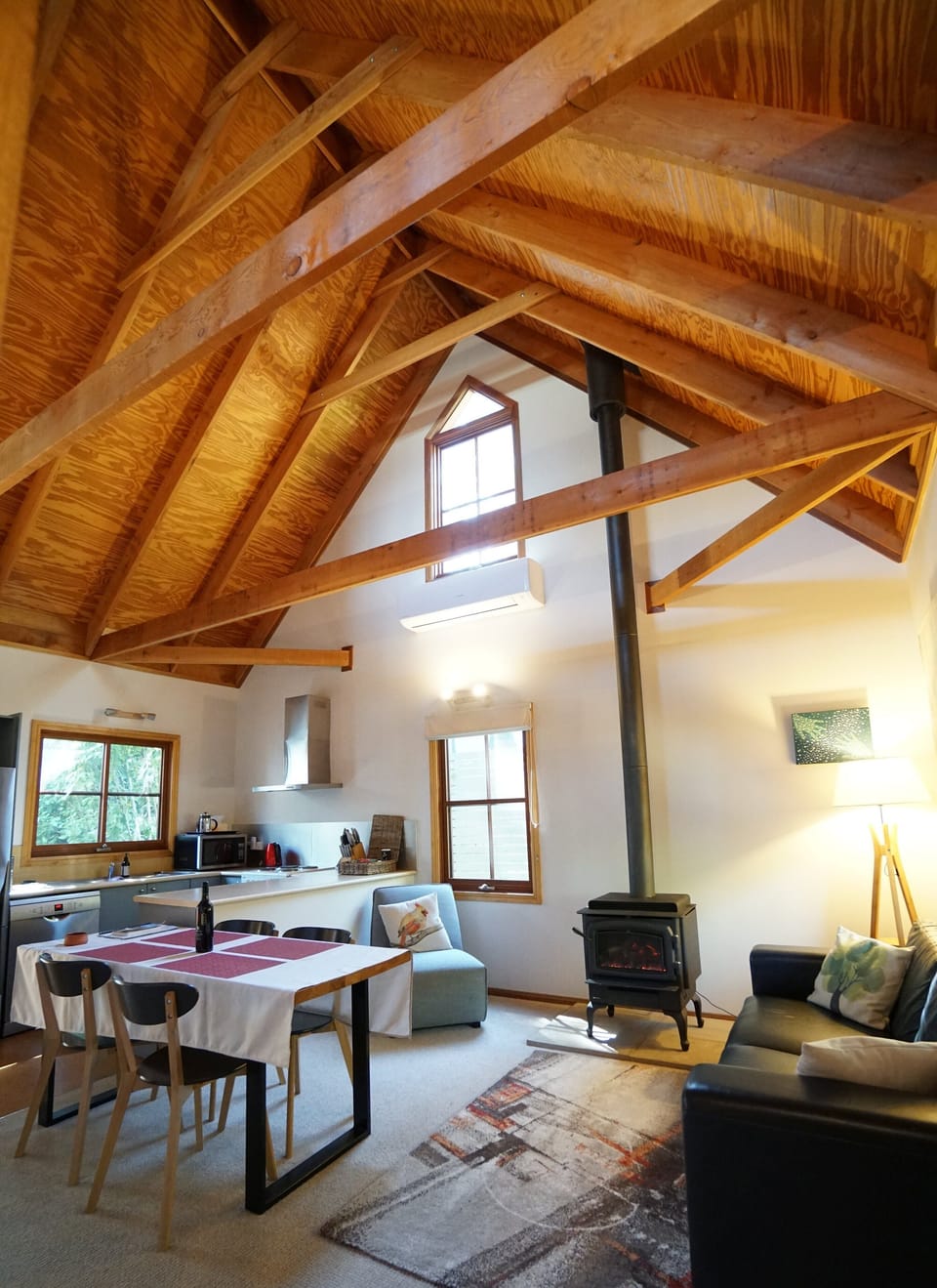 Huge cathedral ceilings give that real mountains cottage vibe.