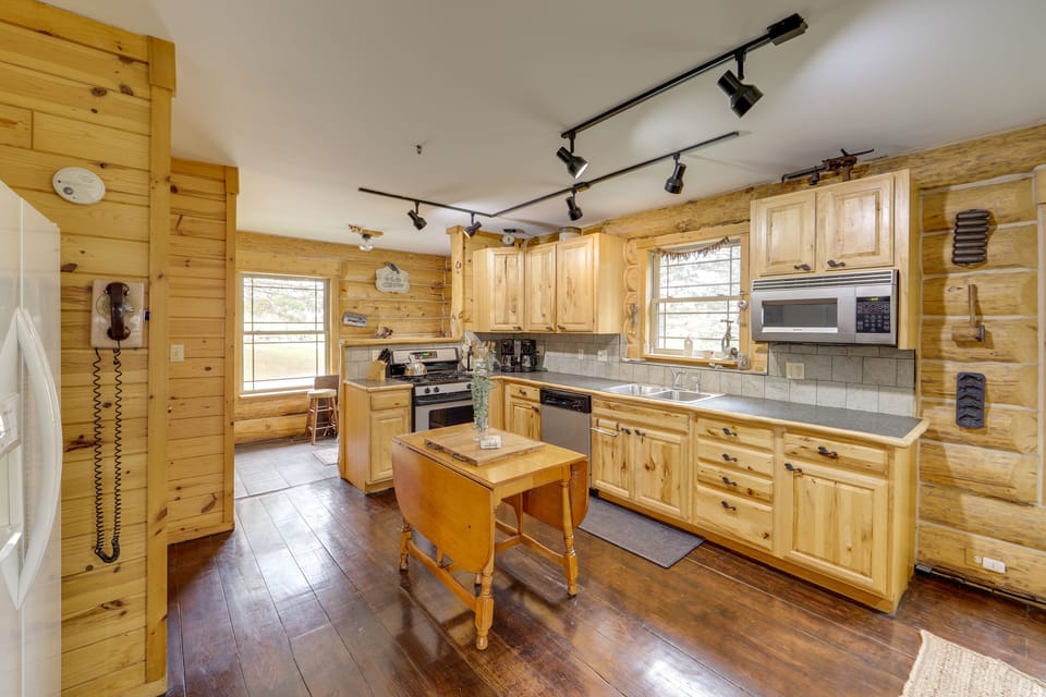 Kitchen | Cooking Basics Supplied