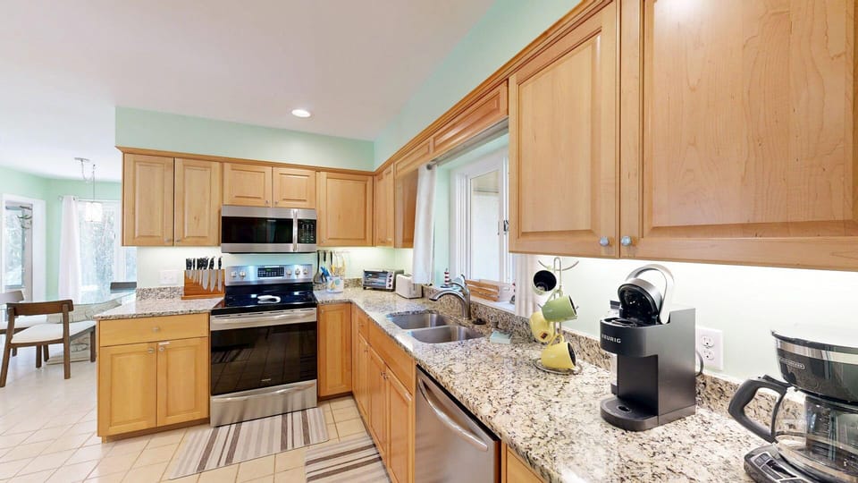 Fully Stocked Kitchen