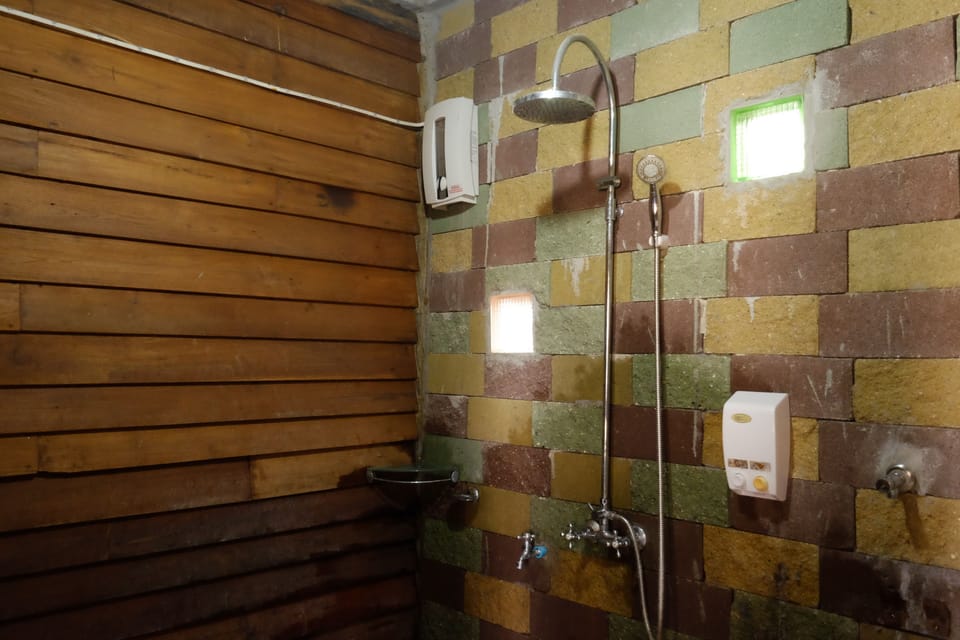 Bathroom shower