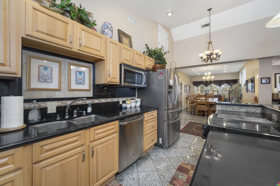3rd floor, Main Kitchen  