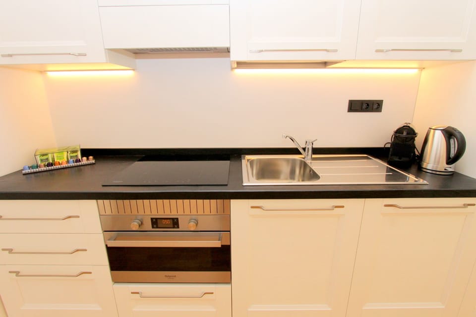 Private kitchenette