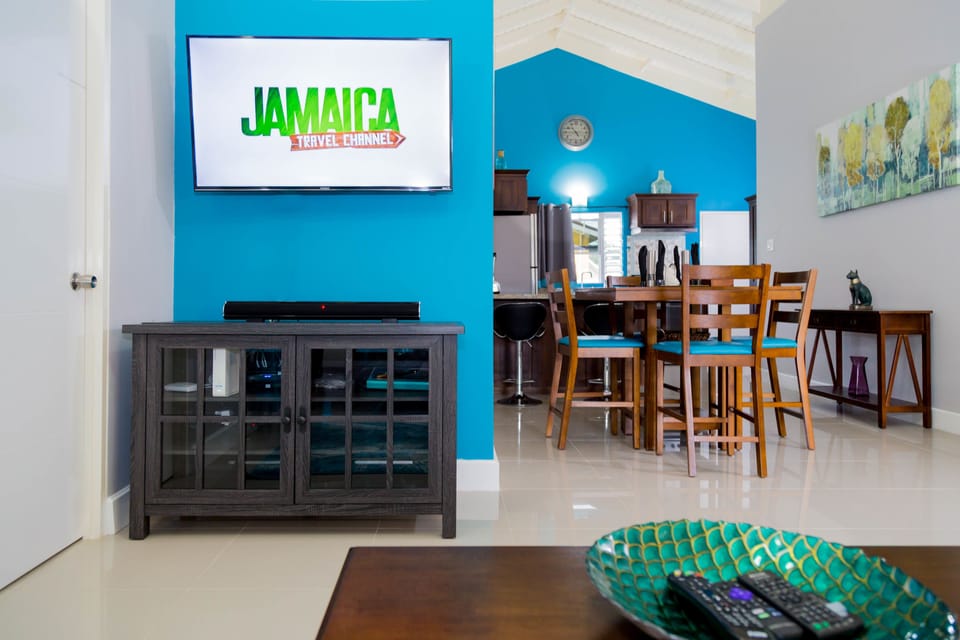 Luxury Villa, 3 Bedrooms, Ensuite, Garden View | Egyptian cotton sheets, premium bedding, in-room safe, desk