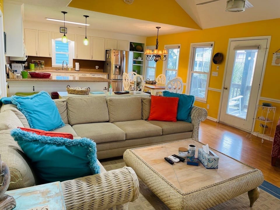House, 3 Bedrooms | Living area