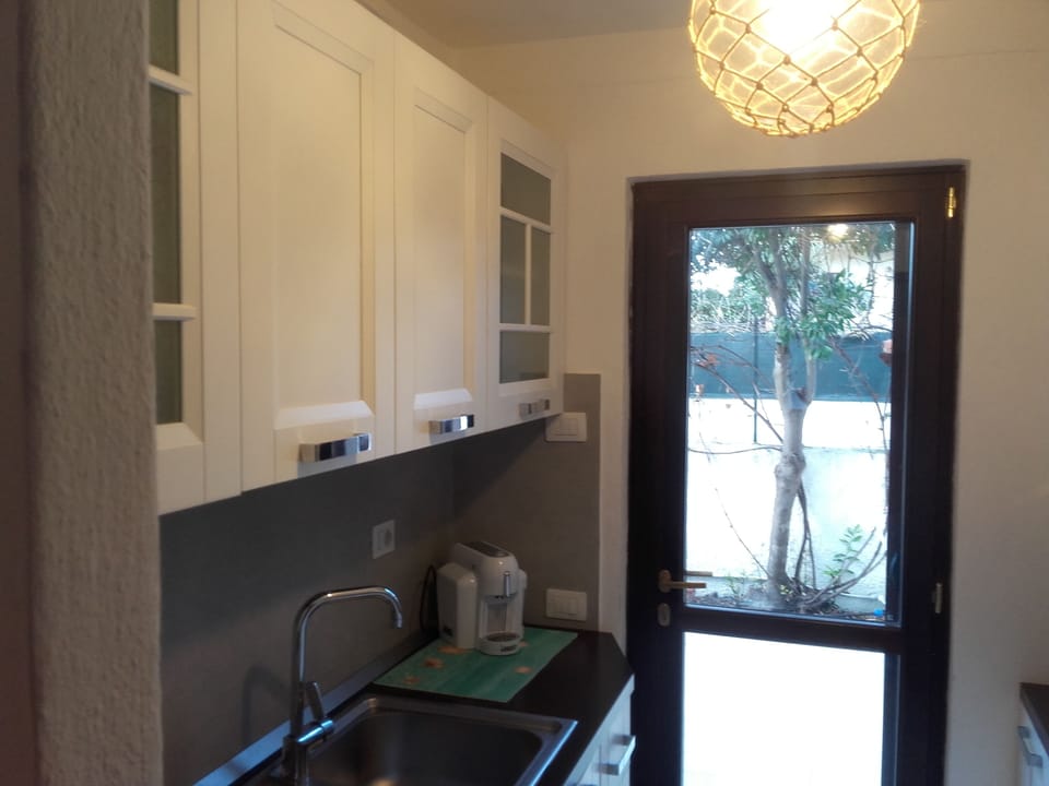 Super-equipped kitchen