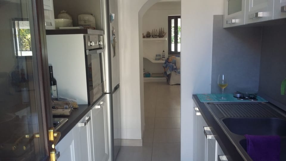 Super-equipped kitchen