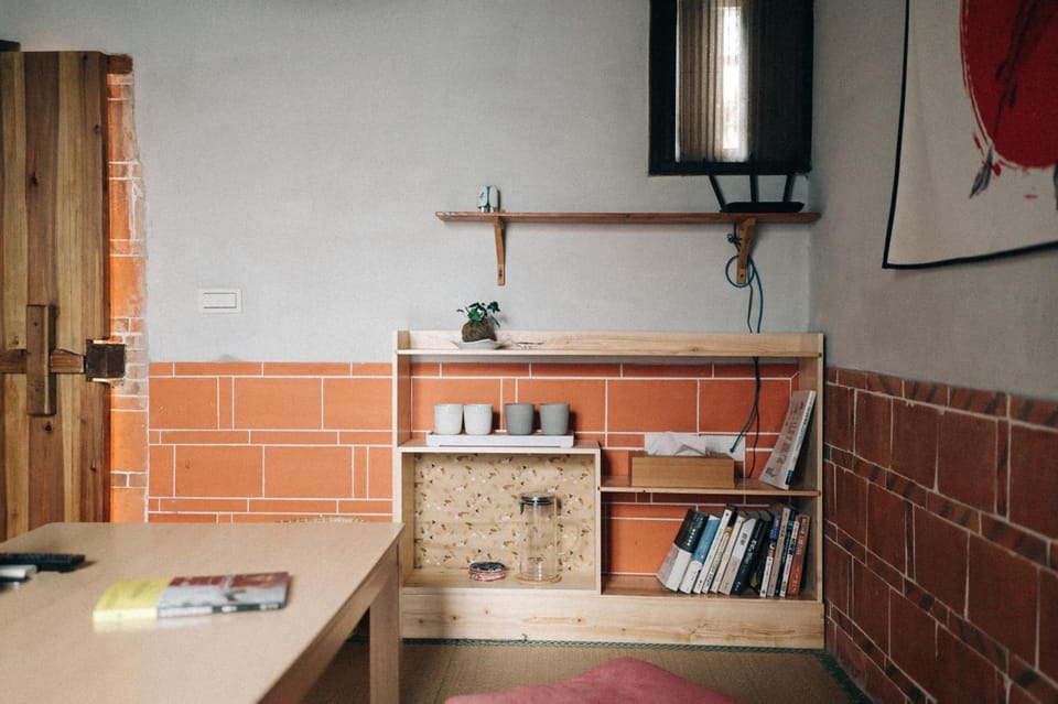 Shower, free toiletries, hair dryer, slippers