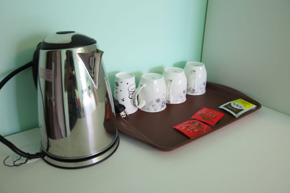 Triple Room, Garden Area | Desk, free WiFi, bed sheets