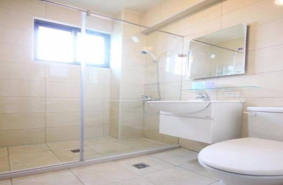Shower, free toiletries, hair dryer, slippers