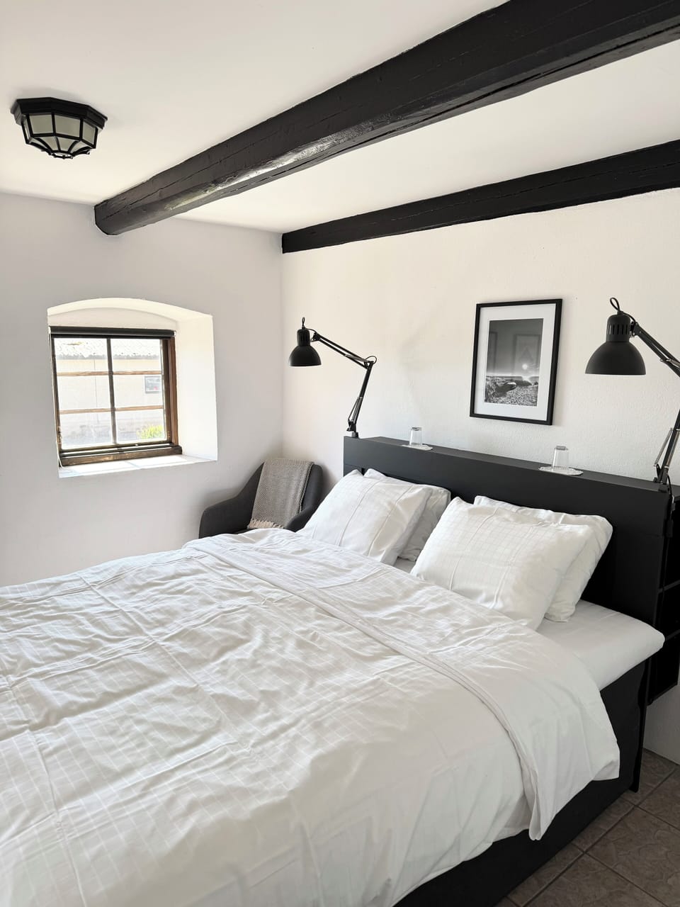 Double Room | Premium bedding, down comforters, iron/ironing board, free WiFi