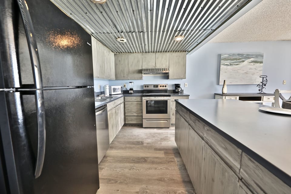 Fully stocked kitchen.