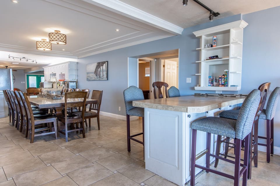 6 Additional Dining Room Seats at Bar 12 at Table