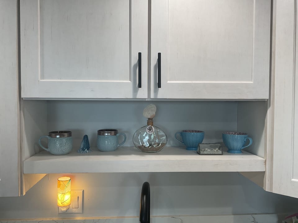 We love this kitchen space, it’s absolutely fun to use.