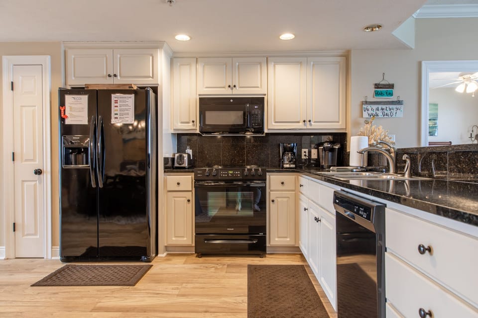 Fully stocked kitchen.