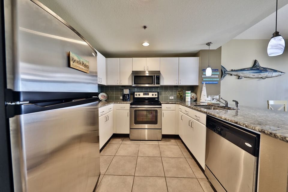Fully stocked kitchen.