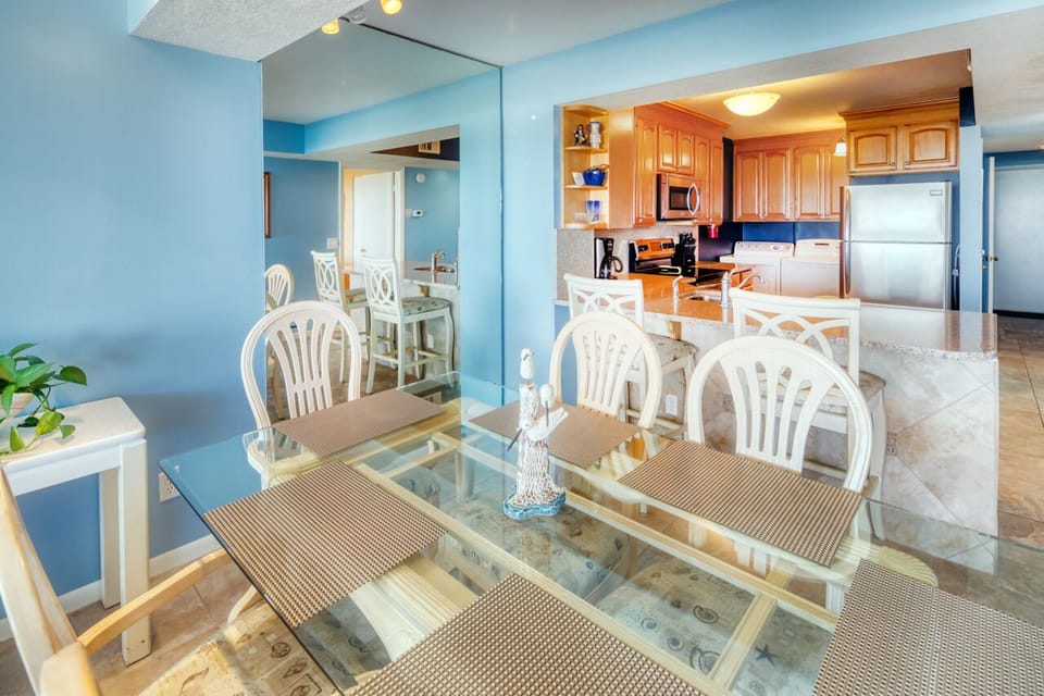 Dining Area - Bring the entire family together to dine for any meal at this inviting dining room table.
