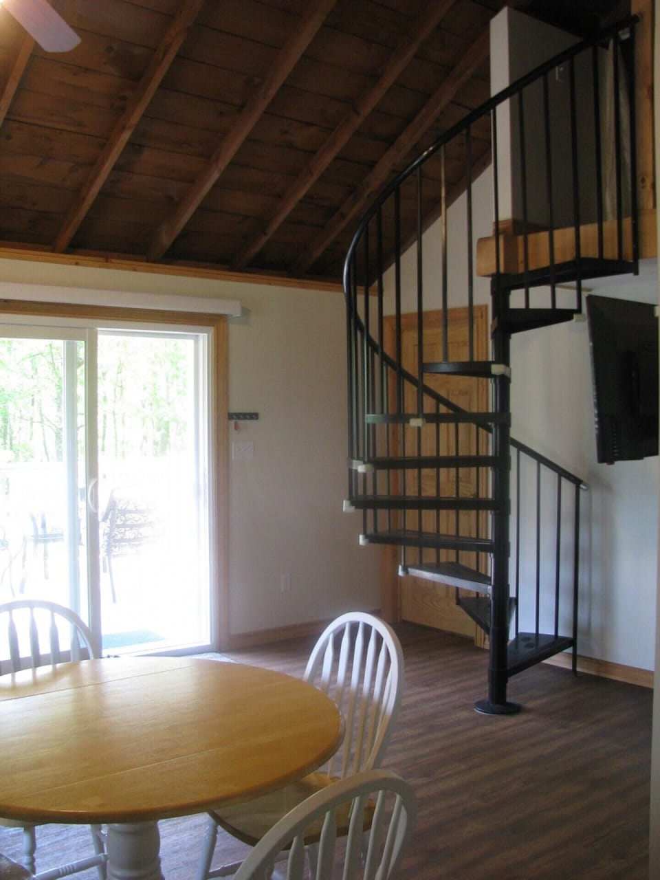 Patio door to deck