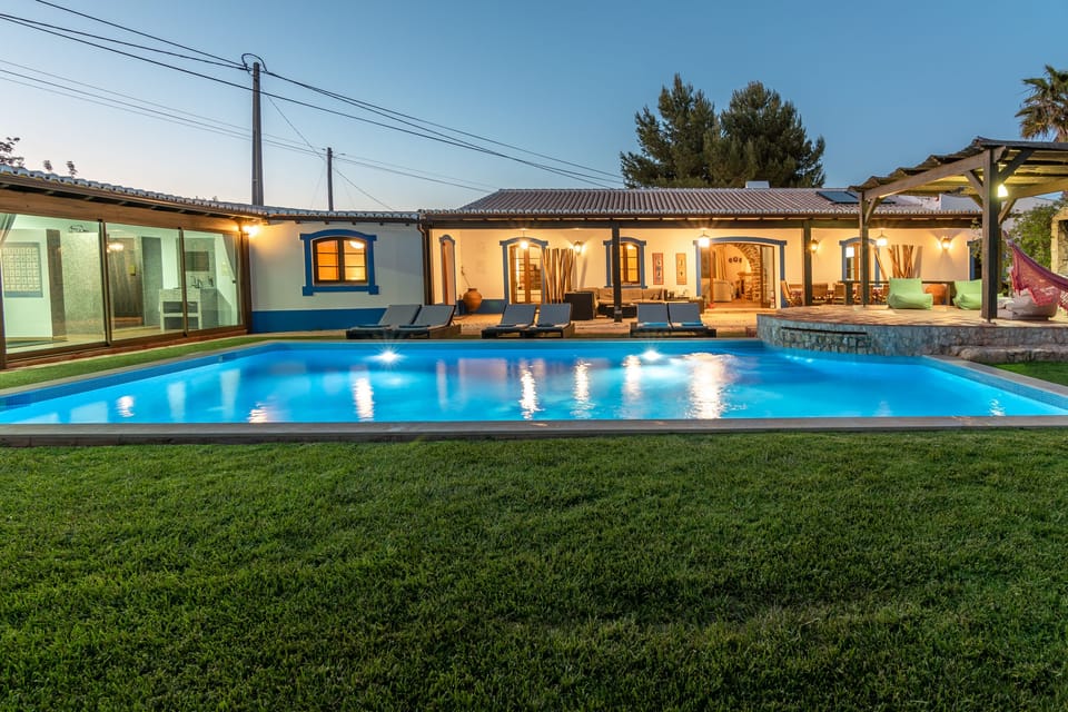 Front view of the house and pool.