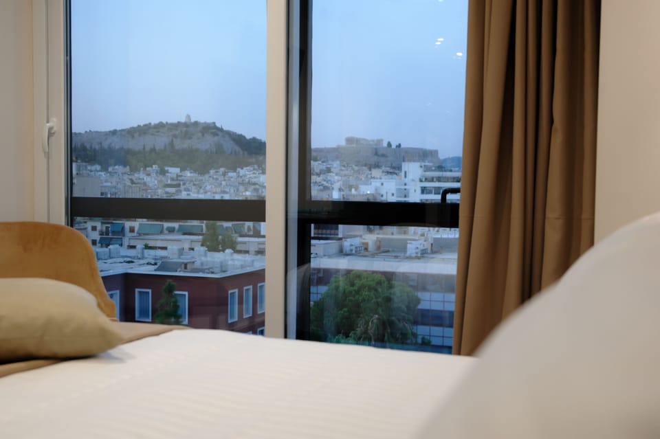 Superior Double or Twin Room, Acropolis View | Premium bedding, in-room safe, desk, blackout drapes
