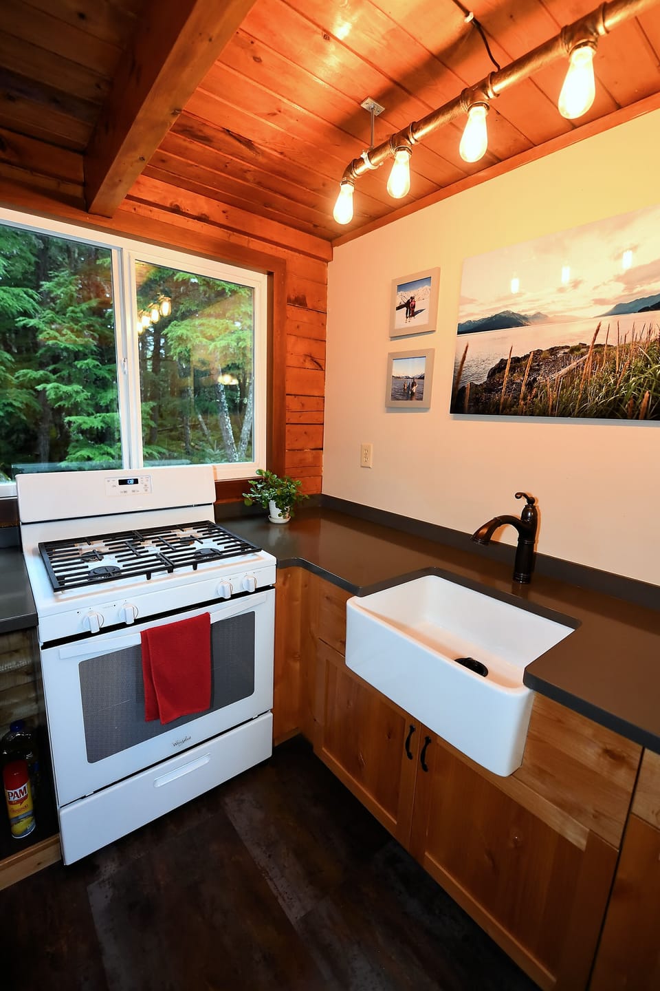 The kitchen was remodeled in 2018 - enjoy!