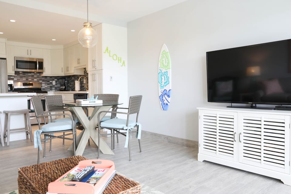 Living Room Area With Large Flat Screen TV