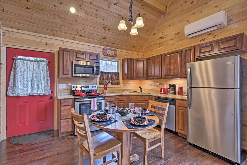 Kitchen | Coffee Maker | Ice Maker | Toaster